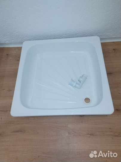 Душевой поддон 80х80 бу