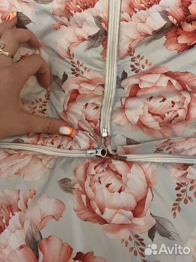 Зимний комбинезон для девочки