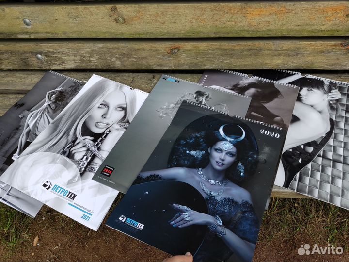 Календари с девушками