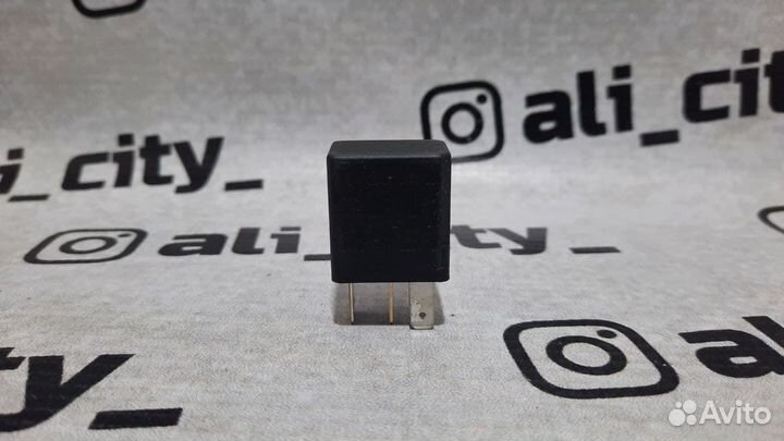 Реле кондиционера форд 3 Meat&Doria