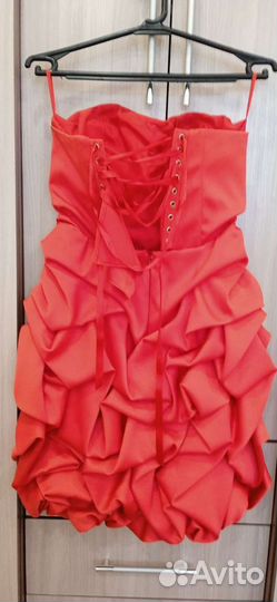 Платье вечернее