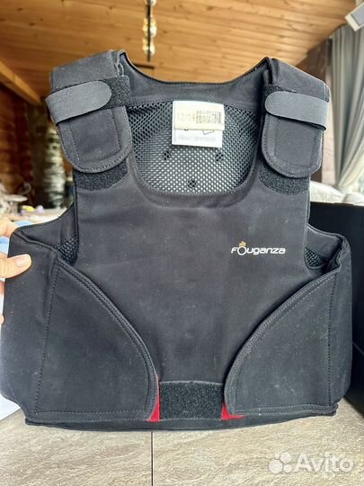 Защитный жилет для конного спорта Fouganza