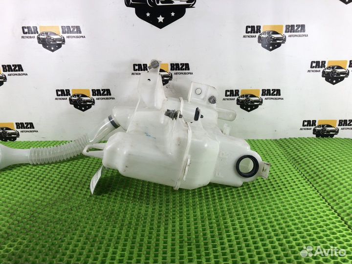 Бачок омывателя Mazda 3, Mazda 6