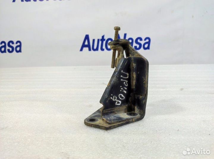 Кронштейн генератора Лада Приора 2008-2018