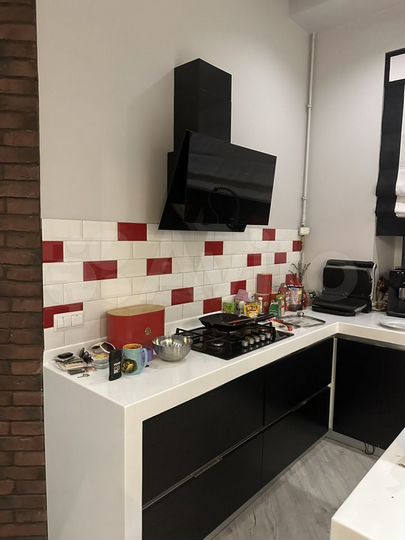 5-к. квартира, 136 м², 2/5 эт.