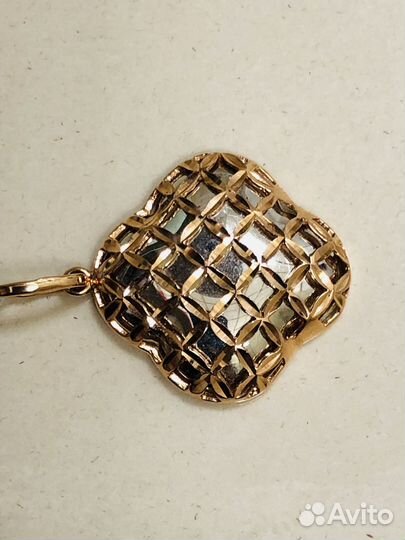 Золотая подвеска