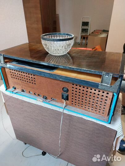 Радиола Урал-111
