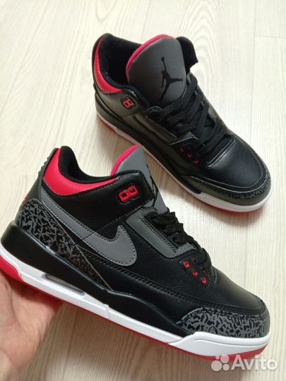 Кроссовки новые мужские