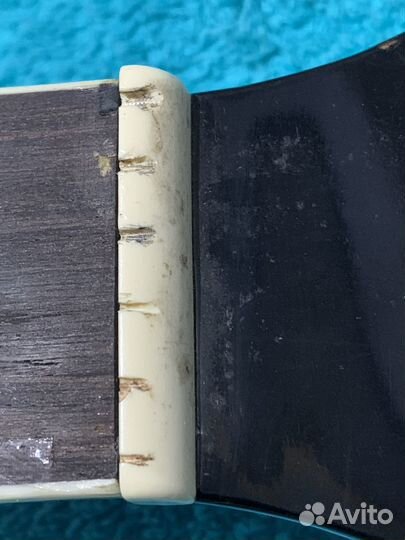 Акустическая гитара