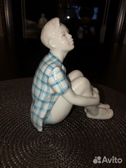 Фарфоровые статуэтки