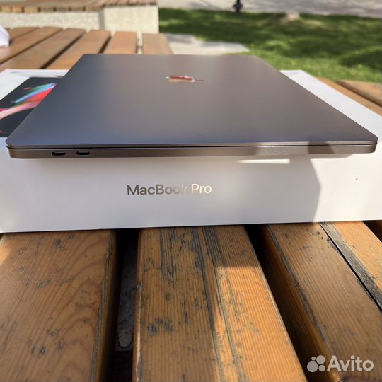 Apple MacBook Pro 16 2019 i9 r5500m 1tb