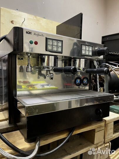 Рожковая кофемашина в аренду