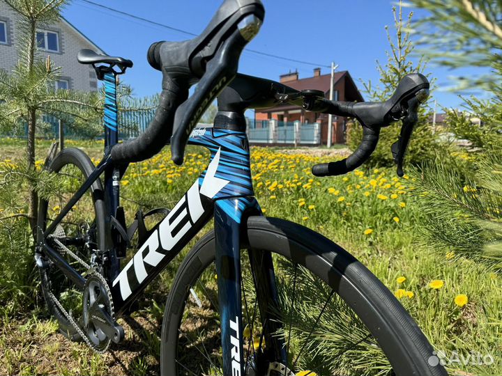 Trek Madone SLR 6 Gen 6