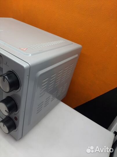 Электрическая печь Starwind