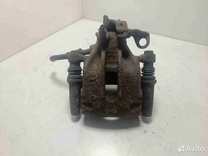 Суппорт задний левый Volkswagen Sharan 2002 год