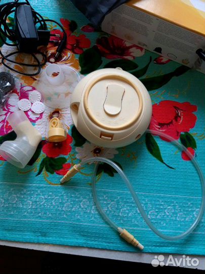 Молокоотсос электронный Мedеla Swing