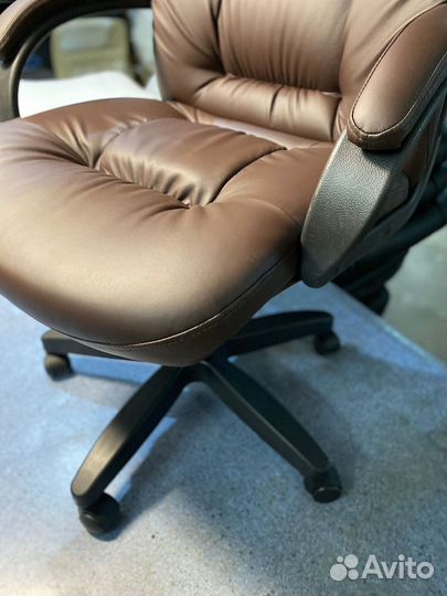 Кресло офисное