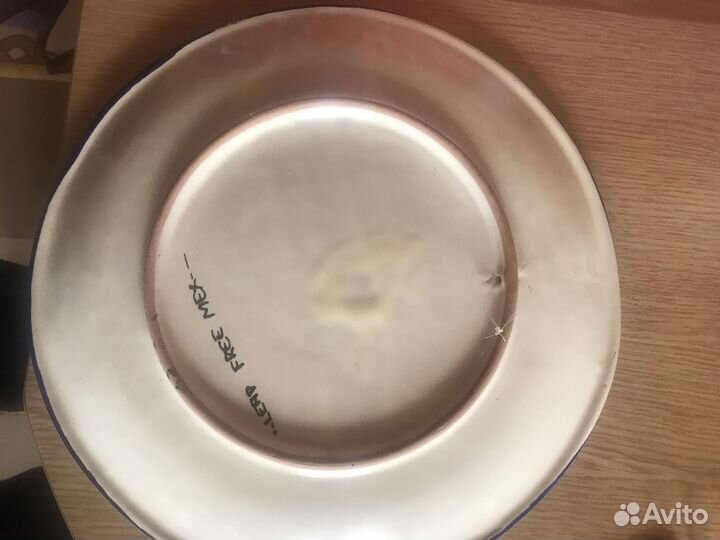 Керамическая настенная тарелка