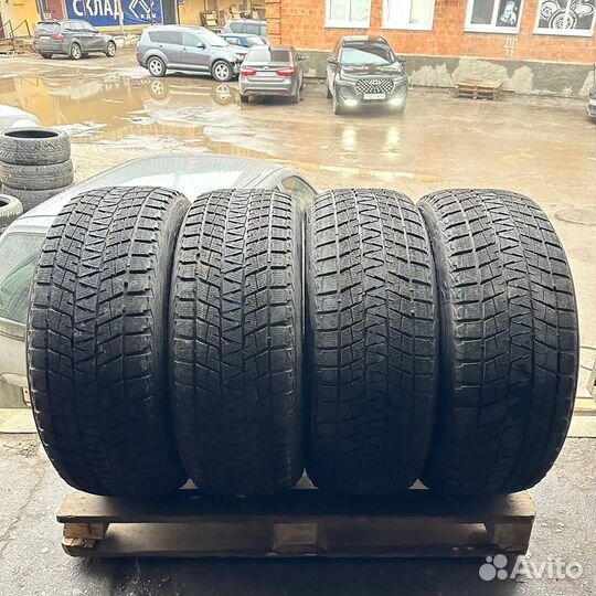 Bridgestone Blizzak DM-V1 275/55 R20 111R