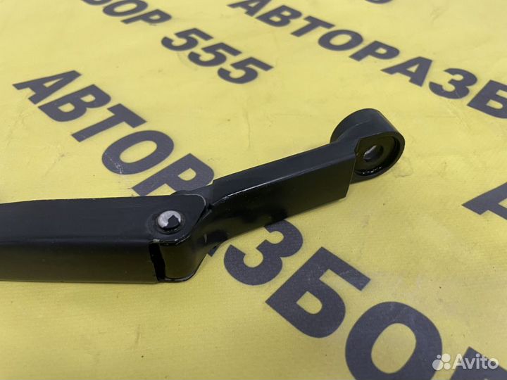 Пoводoк стeклоочиcтителя R Сhеvrоlet Lаcеtti