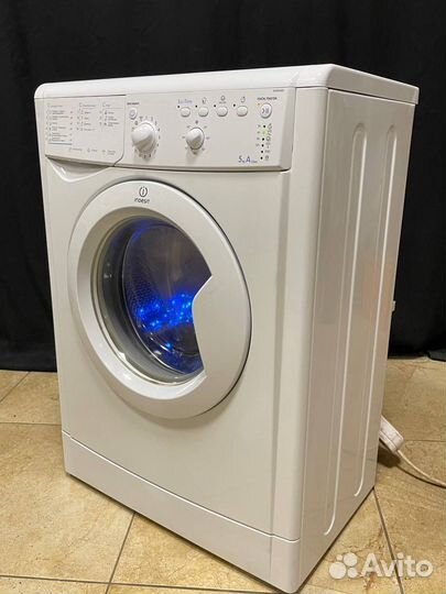 Стиральная машина indesit 5 кг
