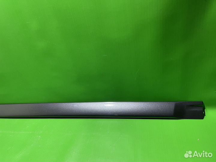 Накладка передней правой двери Mitsubishi Lancer 9