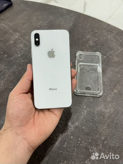 iPhone X, 64 ГБ