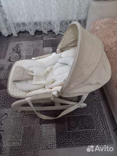 Шезлонг детский