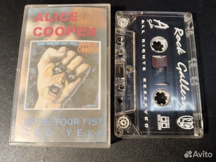 Alice Cooper - Raise your fist and yell, Rock gall