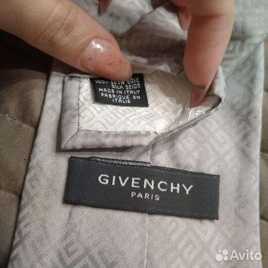 Givenchy галстук оригинал