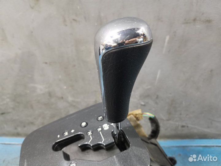 Селектор кпп Peugeot 3008