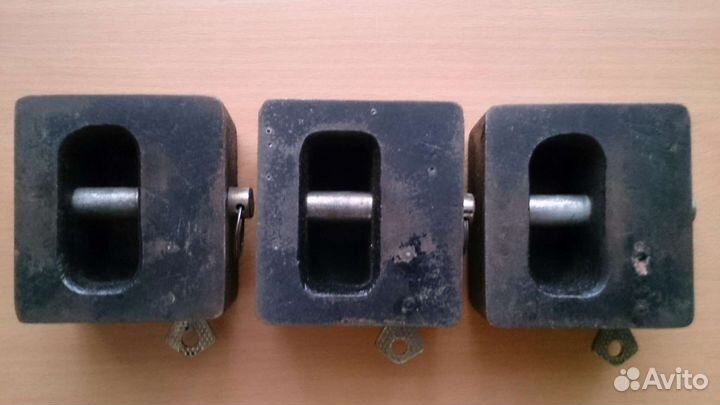 Замок гаражный с засовом