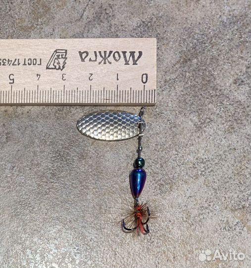 Блесна вертушка