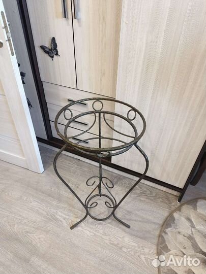 Подставка для цветов