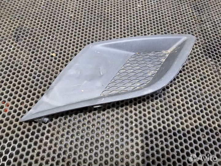 Решетка в бампер правая SsangYong Actyon New