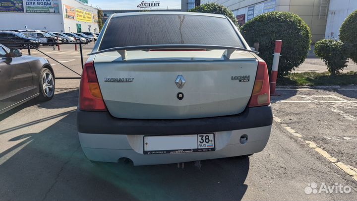 Спойлер Renault Logan 1
