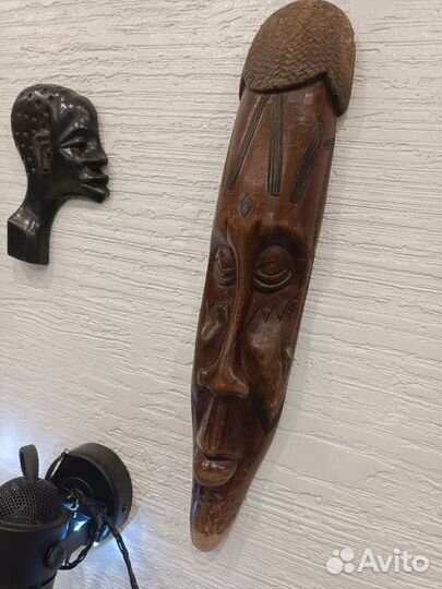 Африканская маска дерево