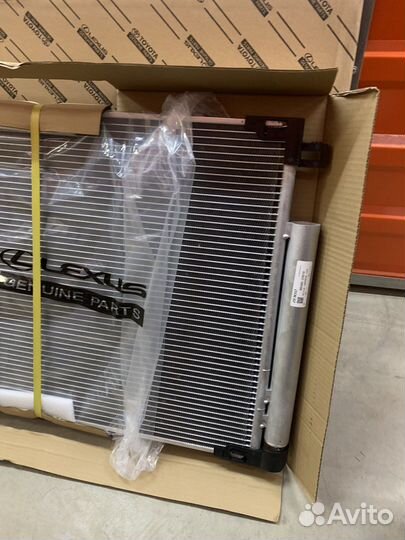 Радиатор кондиционера Toyota Camry V70