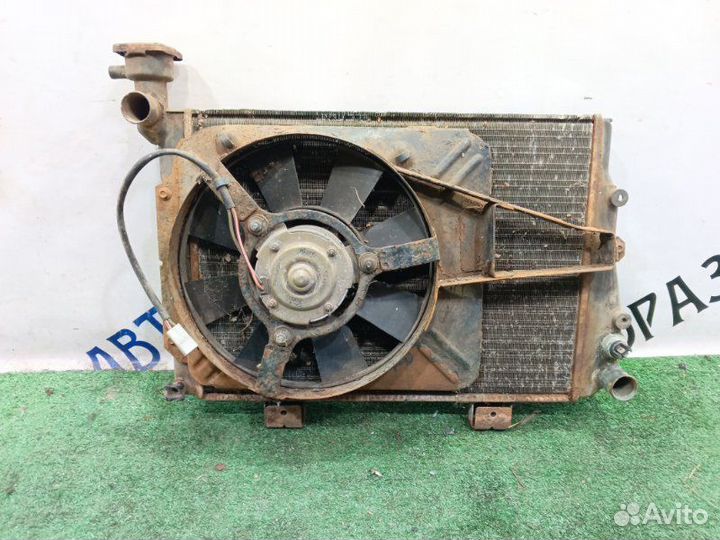 Радиатор охлаждения двигателя Лада 2105