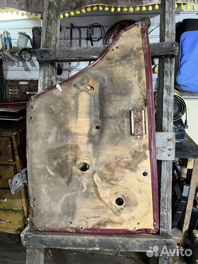 Дверные карты ваз 2106 (малиновые)