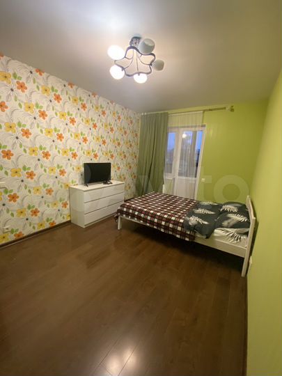 1-к. квартира, 43 м², 6/10 эт.