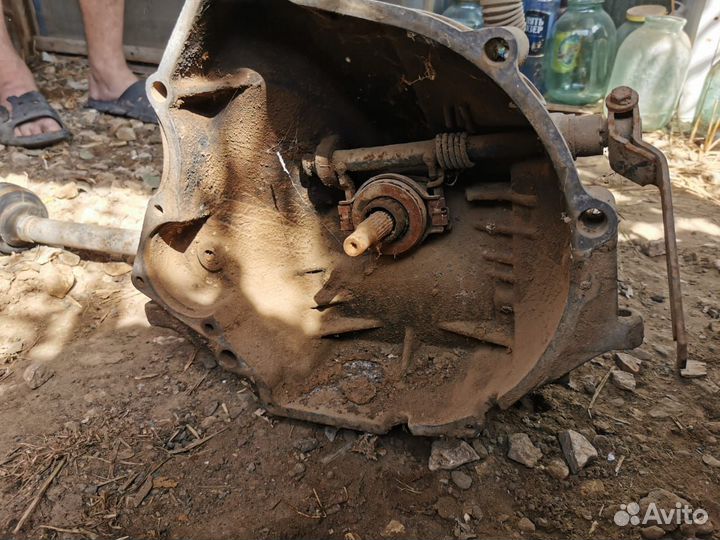 Коробка передач Audi 80