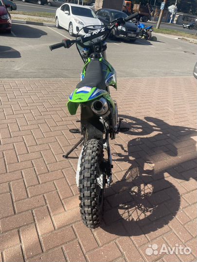 Питбайк Apollo RFZ Start 125LE 17/14