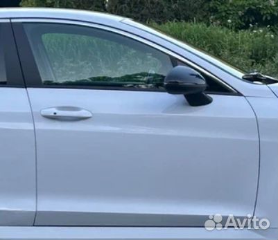 Передняя правая дверь Kia K5