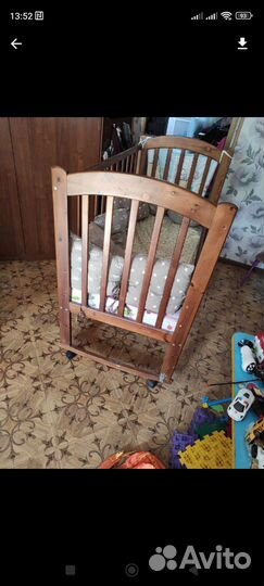 Детская кроватка