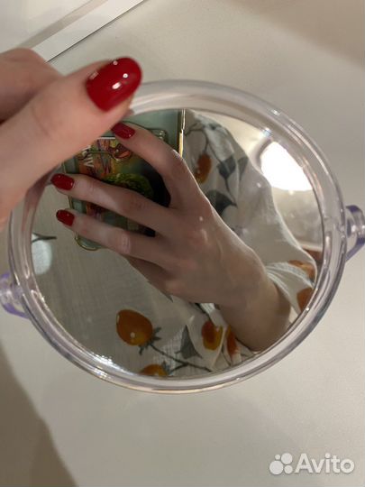 Двустроннее зеркало