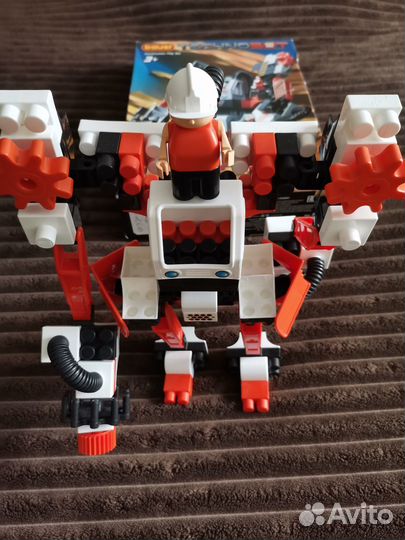 Конструктор Бауэр Технобот робот трансформер