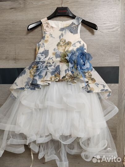 Праздничное платье для девочки