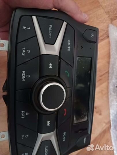 Магнитола на весту