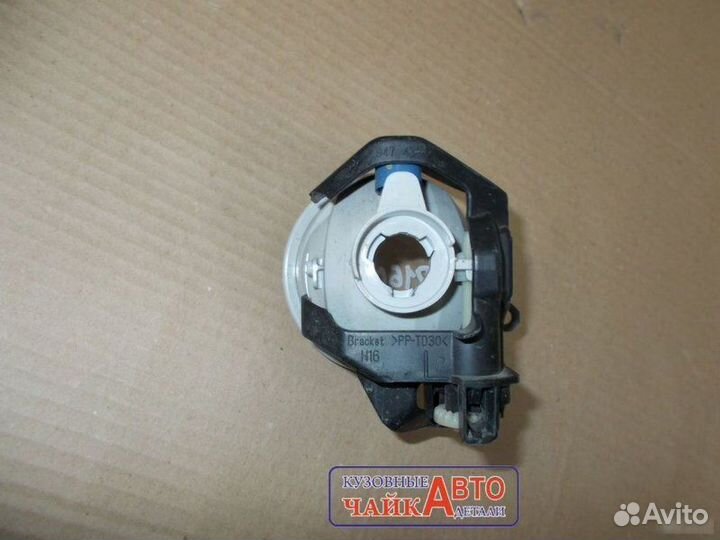 Птф левый Toyota Highlander 3 50